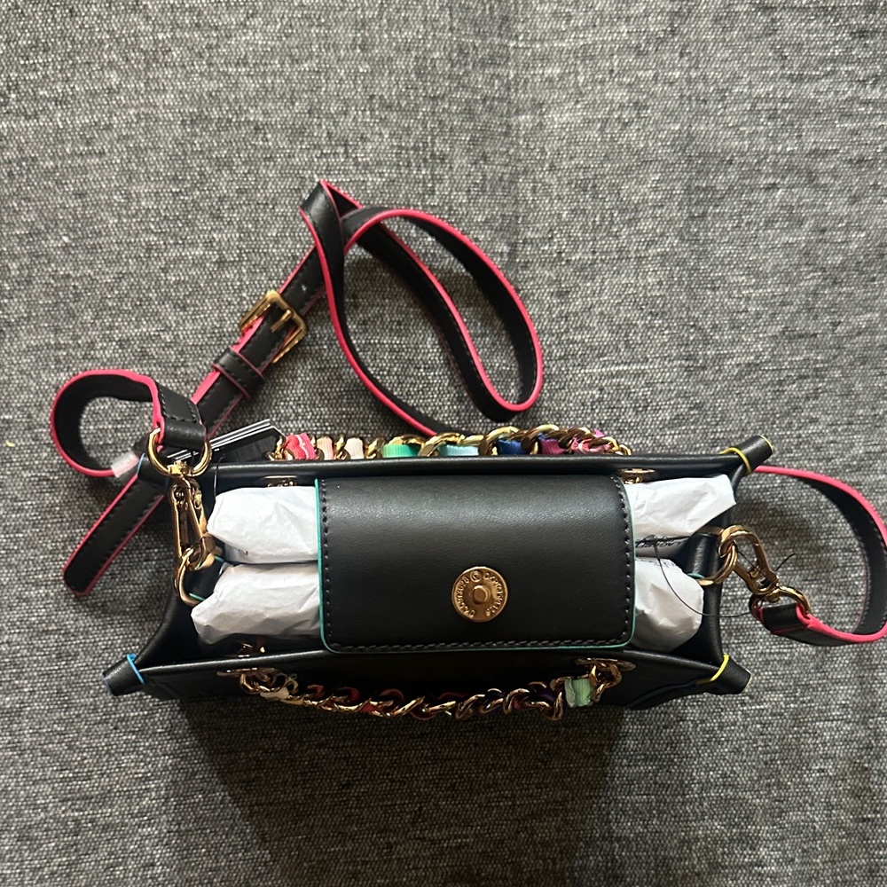 Karl Lagerfeld Black Crossbody with Rainbow-Trim Gold Chain SAVOIE - Picture 2 of 6